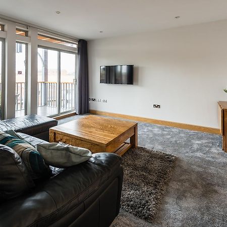 Dee Lane Apartment Честер Экстерьер фото
