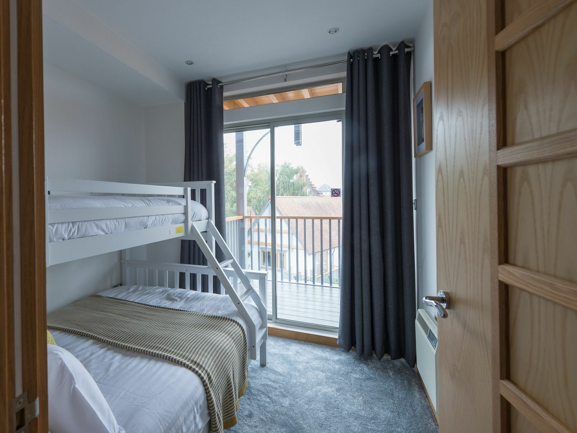 Dee Lane Apartment Честер Экстерьер фото